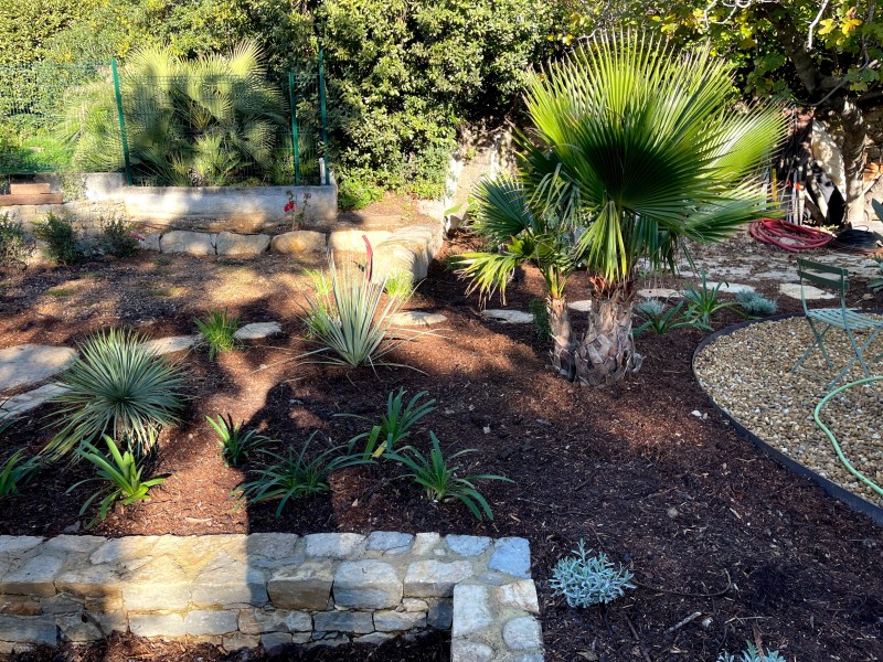 Création d'un jardin complet à la Seyne sur Mer 